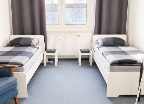 Günstige 3Zi-Monteurwohnung nahe Borna | Einzelbetten | WLAN | 5P