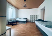 GH Unterkunft 3 Zimmer Wohnung 5 Betten Bild 1