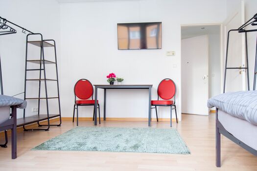 FRANKFURT–OFFENBACH | Einzelbetten | 1-99 Pers | Highspeed WLAN Bild 3