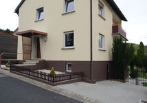 Haus bei Schweinfurt: 4-Zimmer,2-Bäder,2-Küchen,Stellplätze Obrázok 1