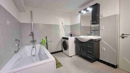 Bad mit Waschmaschine UG