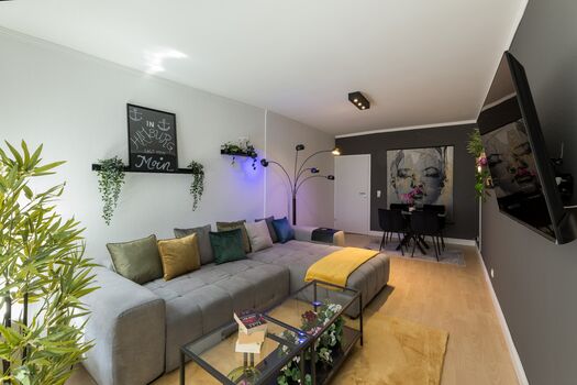 Apartment 2-Wohnzimmer/ Essbereich