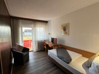 Hotel Hohe Wart | Einzel- und Doppelzimmer zur Langzeitmiete Bild 5