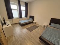 3 Neue Monteurwohnungen in Bitterfeld für 1 bis 15 Leute Bild 2