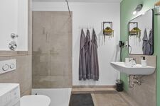 HOME FOR YOU I 3 Schlafzimmer I 6 Betten I Bocholt Bild 25