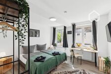 Monteurzimmer Hannover Parkplatz 6 Personen Küche WLAN 24/7 Bild 1