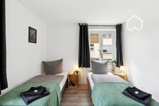 Monteurzimmer Hannover Parkplatz 6 Personen Küche WLAN 24/7 Bild 23