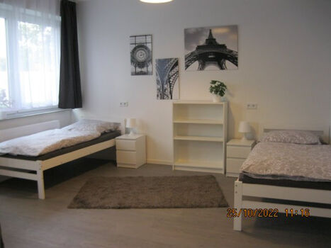 Home4Time - Monteurswohnungen/Zimmer in Bonn u. Umgebung Picture 1