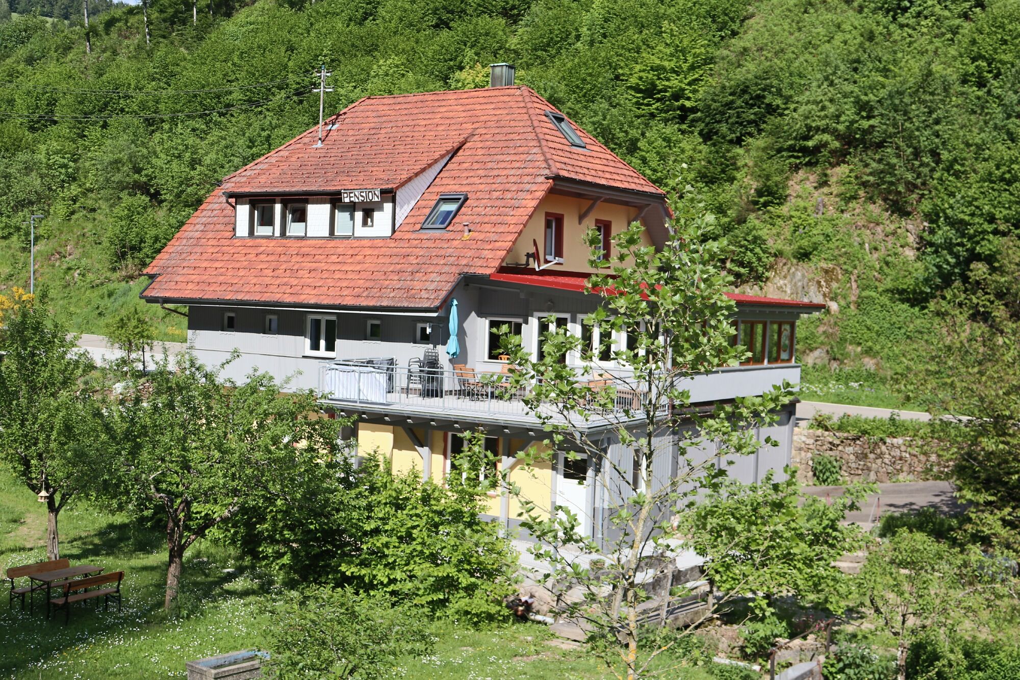 Bild 1