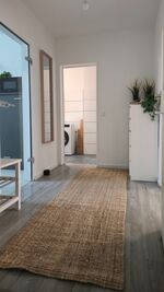 Schuhablage und Kommode