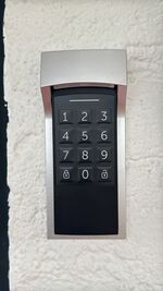 Fünf-Bett-Wohnung frisch renoviert, Heidenheim – Parkplatz, Bild 4