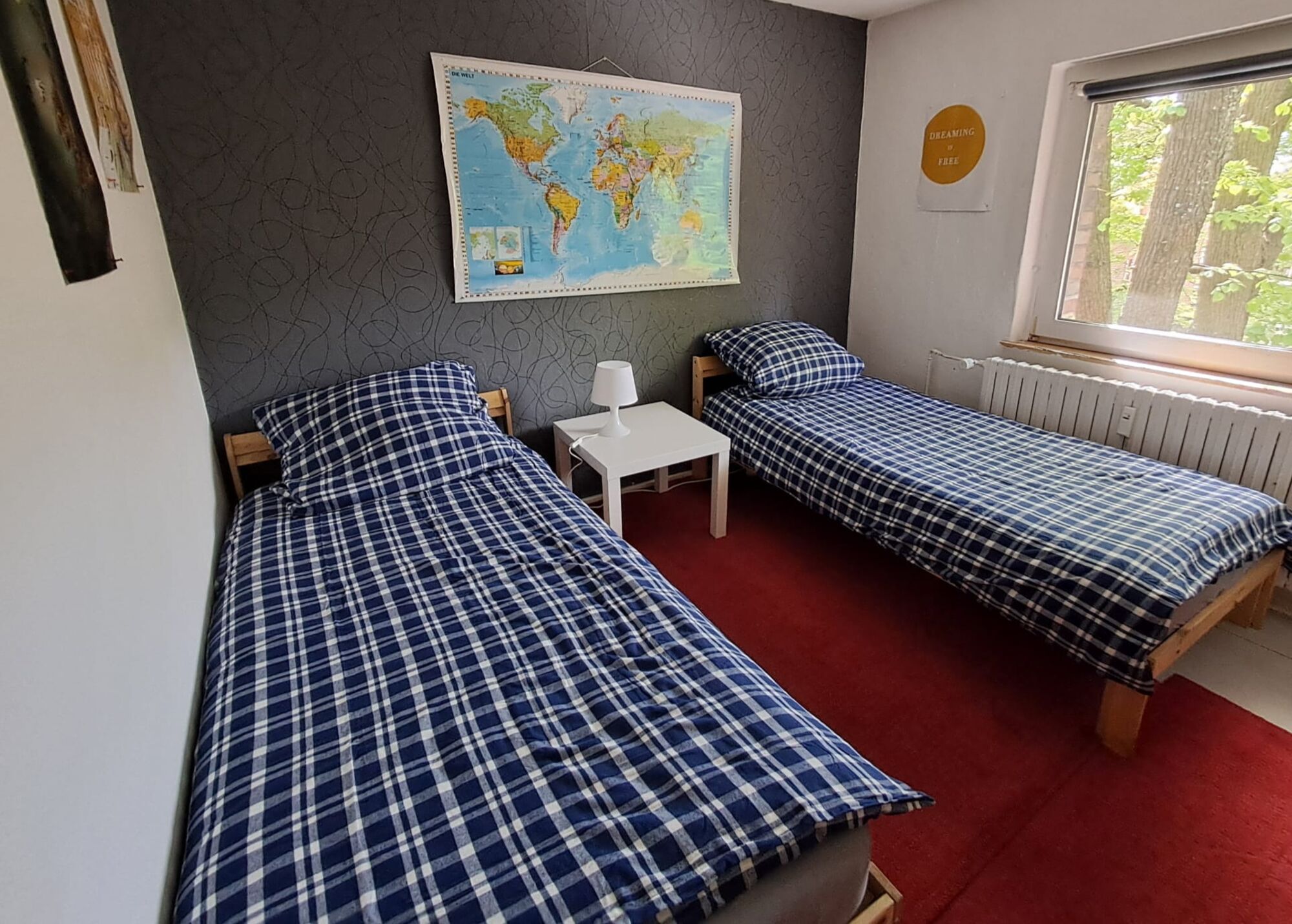 2-Bett Zimmer mit TV