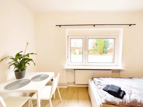 hanS: Hamburg 25 Minuten, Geesthacht 20 Minuten Zdjęcie 4