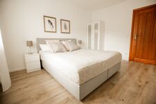 Moderne Whg. mit Balkon, Parkplatz, E-Ladest. Nähe Köln/Bonn Bild 3