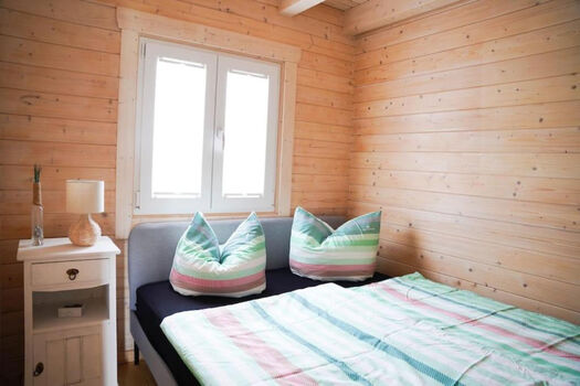 Gemütliches Haus am See mit Privatstrand Bild 2