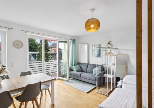 OARA - Multiple Apartments (1-13 Guests) - WIFI - TV - free Truck Spaces