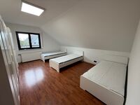 Hochwertiges 11-Personen Monteurhaus mit Wintergarten Bild 11