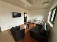 Hochwertiges 11-Personen Monteurhaus mit Wintergarten Bild 14