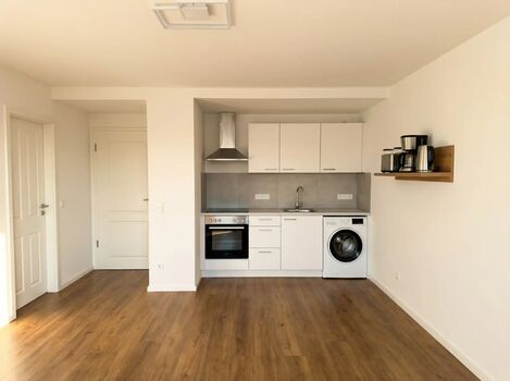 Neubau-Unterkunft mit 50+ Betten, voll ausgestattet