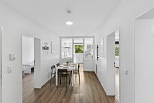 Balkon und Parkplatz | Komfortable Unterkünfte in Bergkamen Bild 5