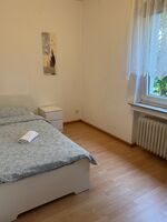 Moderne, ruhige 3-Zimmer-Wohnung mit Garten und Parkplatz Bild 12