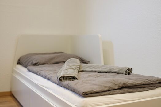 JOSEF APARTMENTS | WIESBADEN | ELTVILLE | 7+ Appartements Bild 1