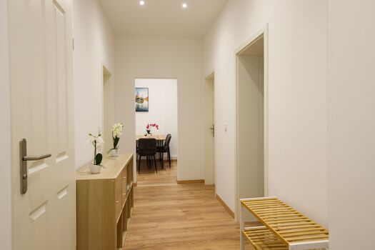 JOSEF APARTMENTS | WIESBADEN | ELTVILLE | 7+ Appartements Bild 5