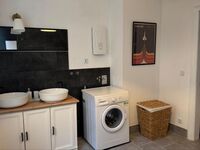 Ferienwohnung in Köthen mit 4 Schlafzimmern und 2 Bädern Bild 3
