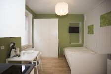 2 Zimmer Wohnung Eberhardshof, 4 Personen, Einzelbetten oder Doppel Bild 1