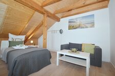 BA03 - Schlafzimmer mit 3 Betten