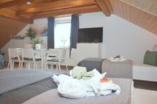 BA03 - Schlafzimmer mit 3 Betten