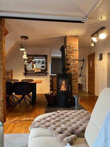 Gemütlich rustikale Wohnung mit Kamin & optionalem Whirlpool