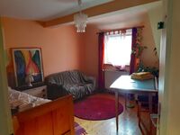 Charmante farbenfrohe Unterkunft Bild 10