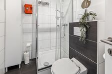 Moderne Monteurwohnung Dinslaken | Platz für große Gruppen Bild 6