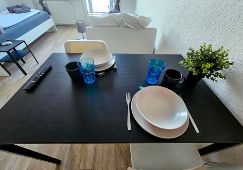 Essen, Karten spielen oder einfach nur reden