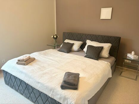 Langenhagen, 4 Schlafzimmer, Stellplatz, Anbindung A2 und A7 Bild 5