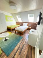 Zimmer 1
