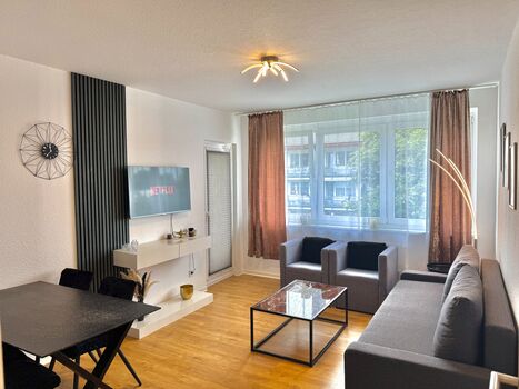 Leverkusen, Köln, Solingen, Bergisch Gladbach Monteurwohnung Bild 2