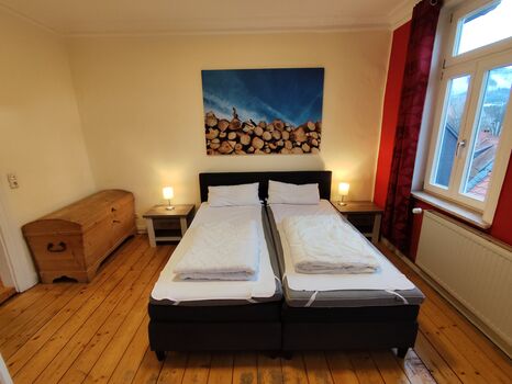 2 Monteurwohnungen | je 5 Schlafzimmer | Goslar | 4 Parkplätze