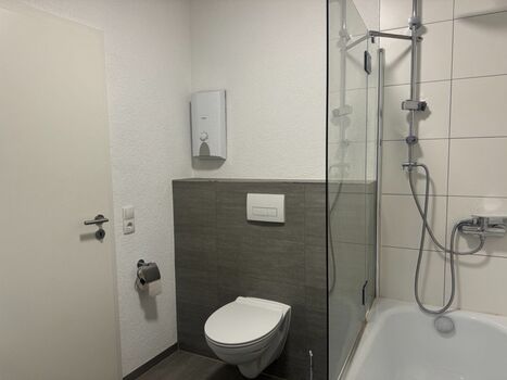 Unsere klassische Monteur-Zimmer in Kelsterbach und Umgebung Bild 2