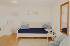 Frisch renovierte 2 Zimmer Wohnung Bild 7