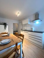 Wohnung am Hang mit malerischer Aussicht Bild 5