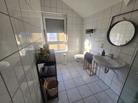 Wohnung - mit getrennten Betten, ideal für beruflich unterwe Bild 1