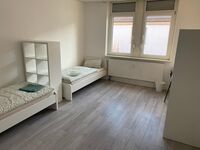 Zentrale und moderne Wohnung Bild 2