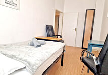 1-Bett Zimmer, Kleiner Schrank