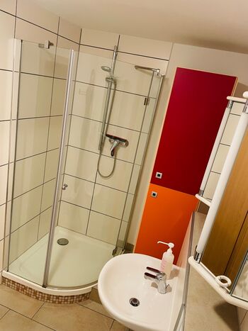 Souterrain-Appartement Neumann-Polat Bild 5