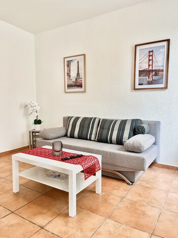 Wohnung AykenLiving mit Balkon Bild 3