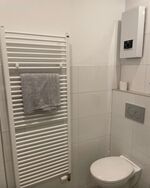 Wohnung 2: Bad mit Dusche