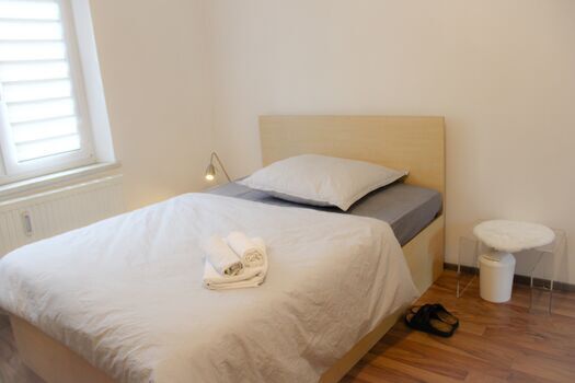 Monteurswohnung - zentral mit Parkplätzen Bild 2