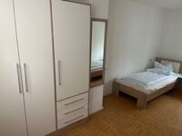 Haus mit zwei Wohnungen Bild 10